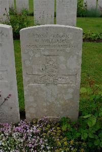 Etaples Military Cemetery - Williams, William