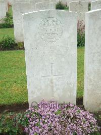 Etaples Military Cemetery - Williamson, E A