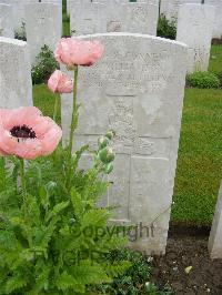 Etaples Military Cemetery - Williamson, Edward Beattie