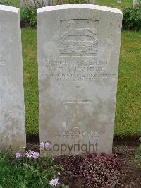 Etaples Military Cemetery - Wilshire, Frederick Charles
