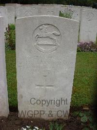 Etaples Military Cemetery - Wilson, A. McLean