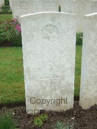 Etaples Military Cemetery - Winter, Walter Robert