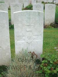 Etaples Military Cemetery - Wood, A