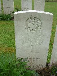 Etaples Military Cemetery - Wood, Charles Bertram