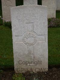 Etaples Military Cemetery - Wood, Charles Millen