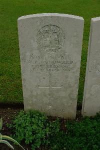 Etaples Military Cemetery - Woodward, William Peter