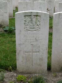 Etaples Military Cemetery - Worrall, J