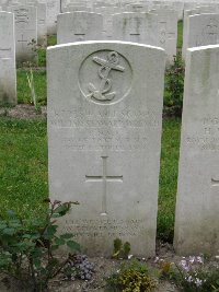 Etaples Military Cemetery - Wrench, William Seaward
