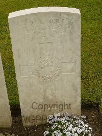 Etaples Military Cemetery - Yeats, Douglas Duncan Mearns