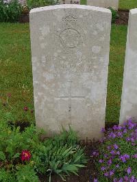 Etaples Military Cemetery - York, Frederick James