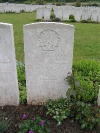 Etaples Military Cemetery - Youlden, Frederick Henry