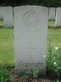 Photograph of the final resting place of Shrigley, Ernest - The War ...