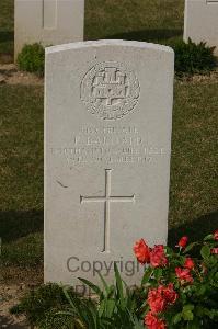 Tincourt New British Cemetery - Barnard, F