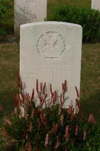 Tincourt New British Cemetery - Bell, J W S