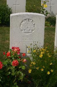 Tincourt New British Cemetery - Bennie, Stanley James