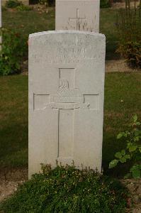 Tincourt New British Cemetery - Berridge, E