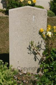 Tincourt New British Cemetery - Bertram, Magnus