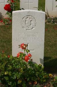 Tincourt New British Cemetery - Beveridge, Robert