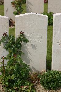 Tincourt New British Cemetery - Bonnighausen, Hermann