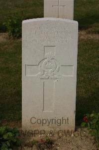 Tincourt New British Cemetery - Boothman, J R