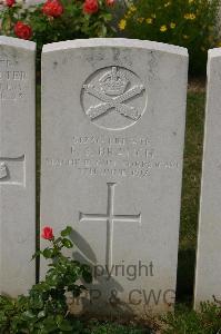 Tincourt New British Cemetery - Branch, F S