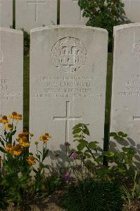 Tincourt New British Cemetery - Burford, Richard Ellis