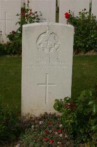 Tincourt New British Cemetery - Burnier, Richard
