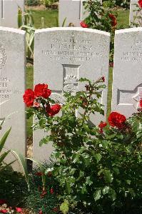 Tincourt New British Cemetery - Callaby, R