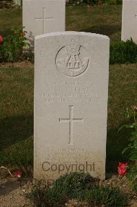 Tincourt New British Cemetery - Cameron, Angus