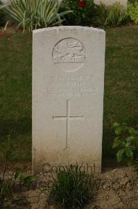Tincourt New British Cemetery - Cannon, F