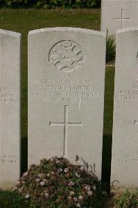 Tincourt New British Cemetery - Chadburn, C H
