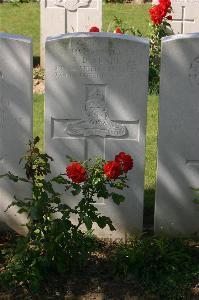 Tincourt New British Cemetery - Clark, A D