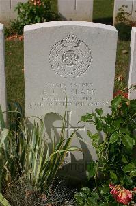 Tincourt New British Cemetery - Clark, Frank John Verdon