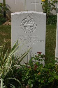 Tincourt New British Cemetery - Clarkson, W
