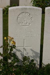 Tincourt New British Cemetery - Cox, Frederick Walter