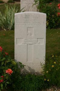 Tincourt New British Cemetery - Darby, William Edward