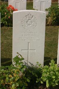 Tincourt New British Cemetery - Davies, E