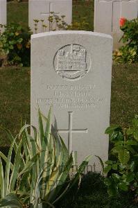 Tincourt New British Cemetery - Davison, J