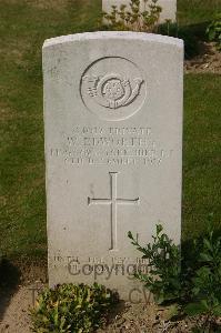 Tincourt New British Cemetery - Edworthy, W