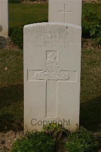 Tincourt New British Cemetery - Ellis, F