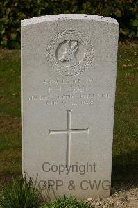 Tincourt New British Cemetery - Evans, P J