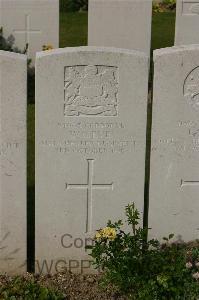 Tincourt New British Cemetery - Eve, W C