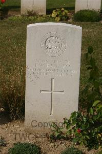Tincourt New British Cemetery - Fairless, Joseph William