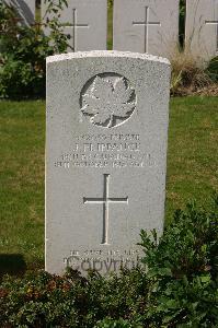 Tincourt New British Cemetery - Flippance, J