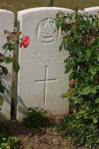 Tincourt New British Cemetery - Floodgate, H