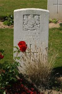 Tincourt New British Cemetery - French, Ernest