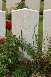 Tincourt New British Cemetery - Fritzsch, Bruno