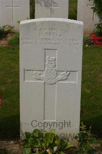 Tincourt New British Cemetery - Fryer, Robert