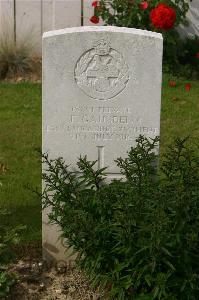 Tincourt New British Cemetery - Gausden, F