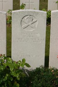 Tincourt New British Cemetery - Gill, W